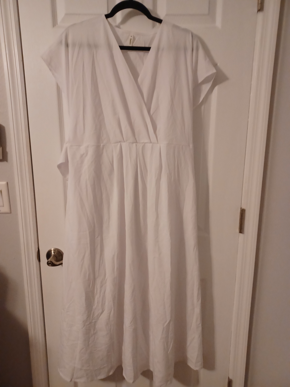 HALARA White Wrap-Style Maxi Dress